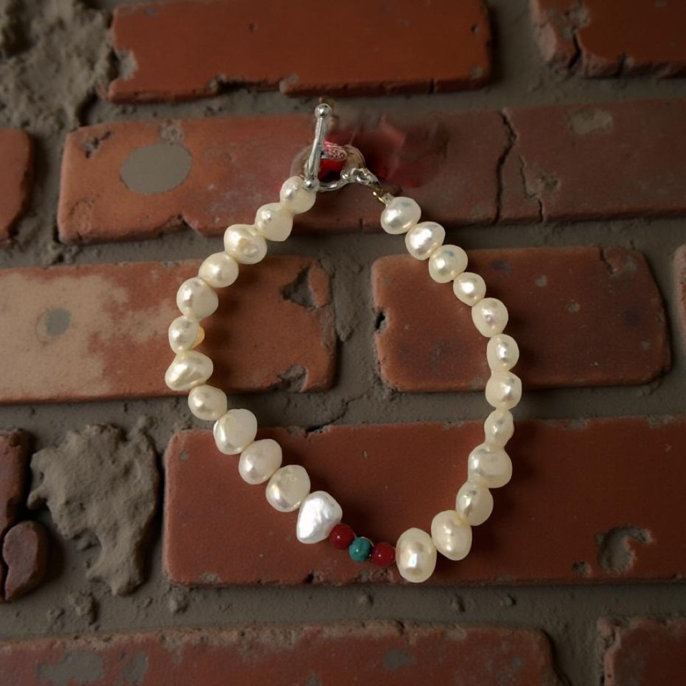 White pearls and Red Beaded Bracelet Timeless Design